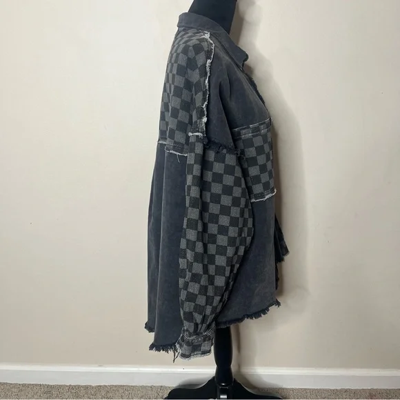 Oli & Hali Black Gray Mineral Washed Checkered Taw Edge Denim Shacket Sz M/L - Picture 3 of 9